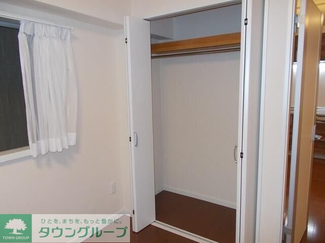 ホワイトレジデンスの物件内観写真