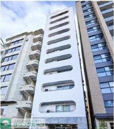 ホワイトレジデンスの物件外観写真