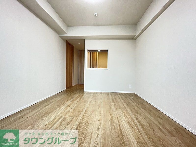 市谷台町坂フロントの物件内観写真