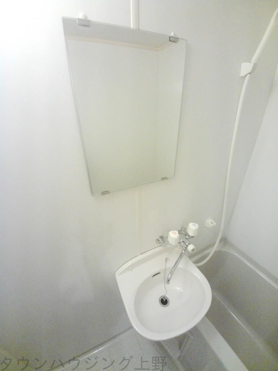 ベルメゾン南千住の物件内観写真