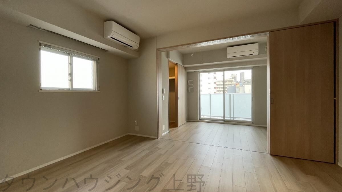 プラウドフラット上野松が谷の物件内観写真