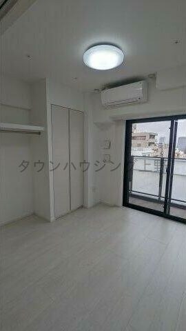 REFRAME 5 Iriyaの物件内観写真