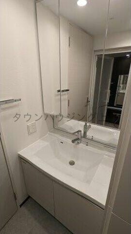 REFRAME 5 Iriyaの物件内観写真