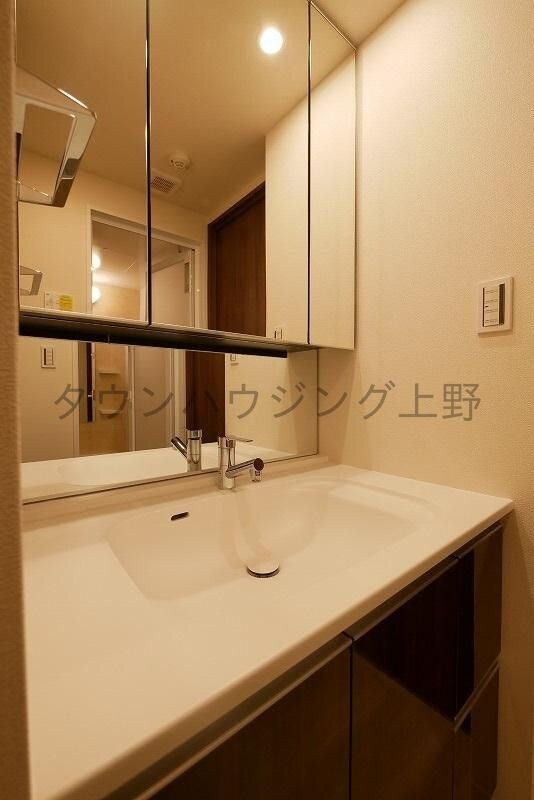 南千住レジデンスの物件内観写真