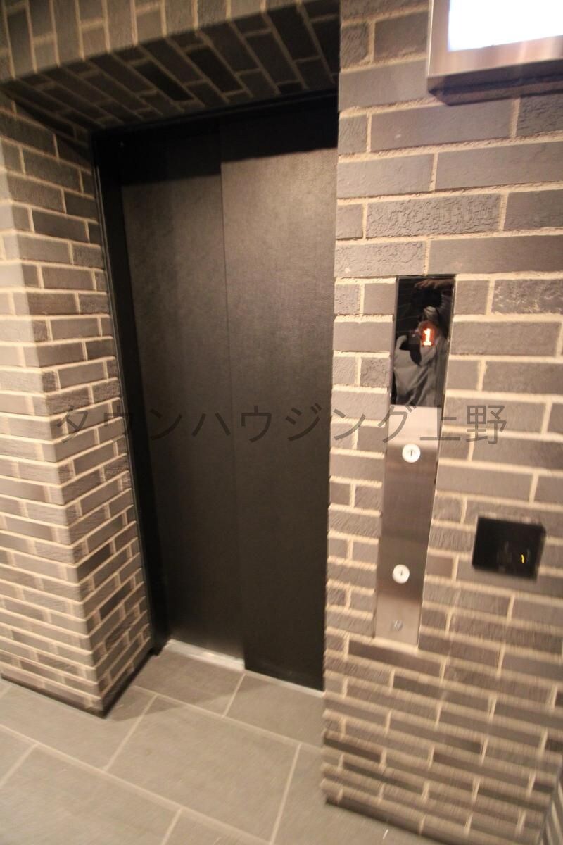 ルフォンプログレ上野稲荷町の物件内観写真