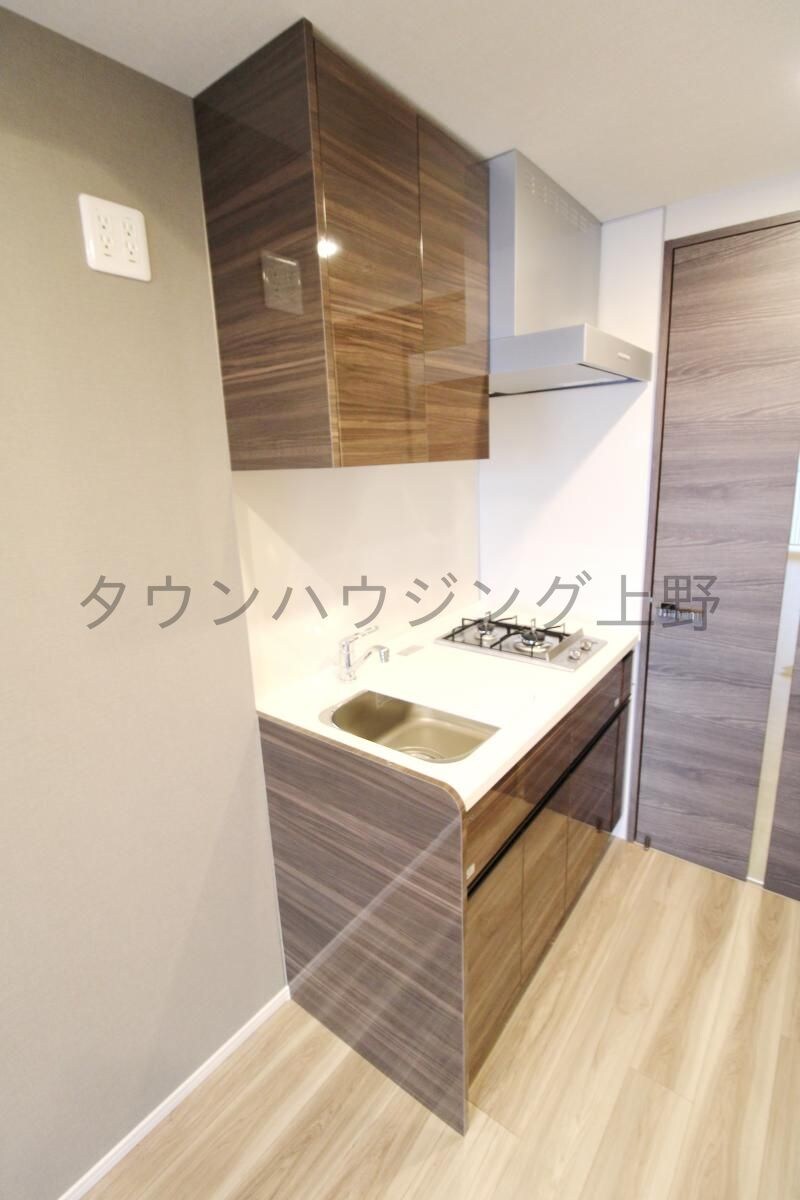 ルフォンプログレ上野稲荷町の物件内観写真