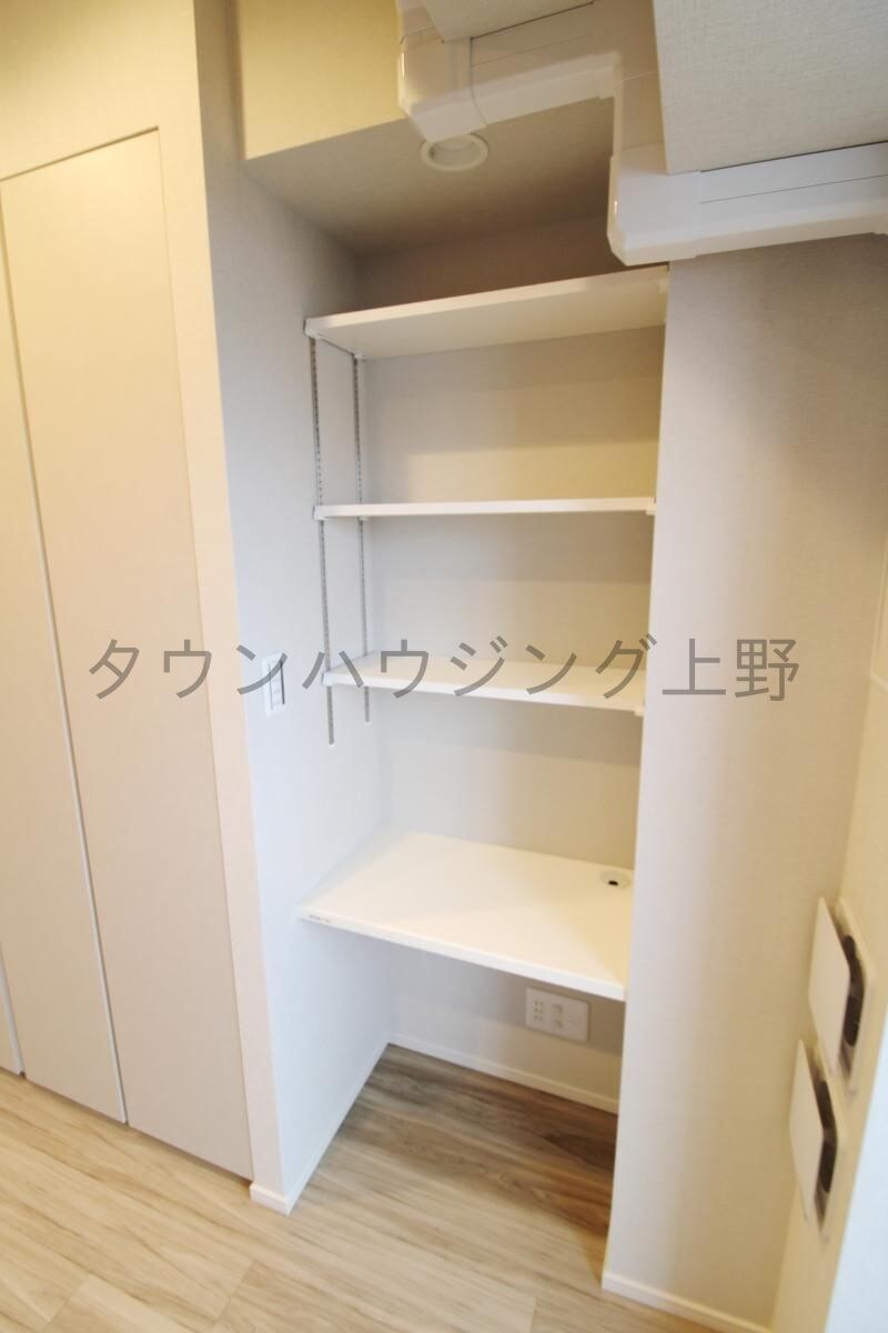 ルフォンプログレ上野稲荷町の物件内観写真
