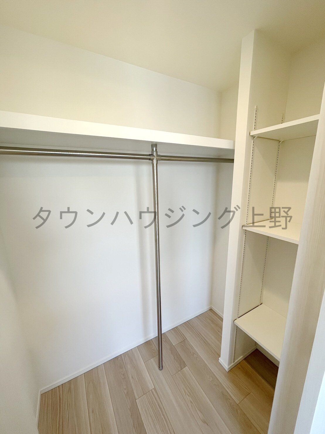 ブランシエスタ浅草千束の物件内観写真