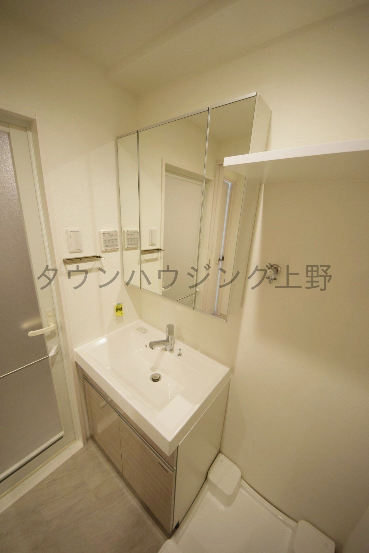 ドゥーエ入谷Iの物件内観写真