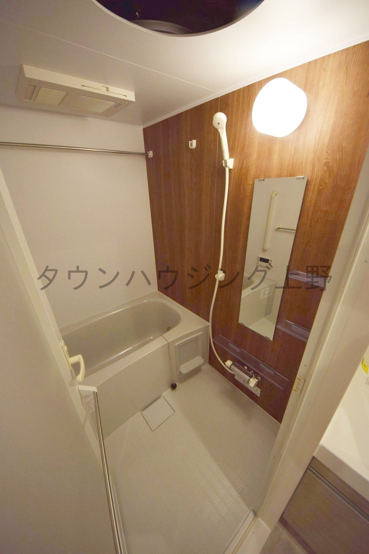 ドゥーエ入谷Iの物件内観写真