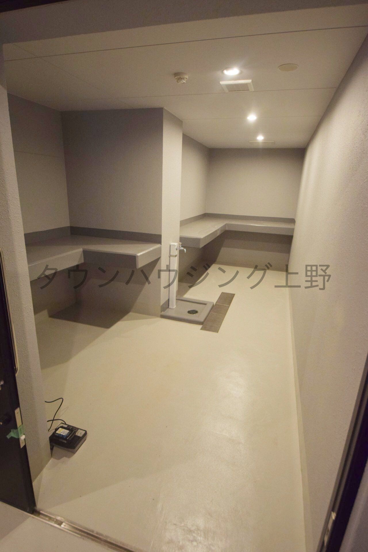 ドゥーエ入谷Iの物件内観写真