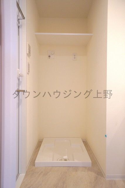 Brillia ist 上野稲荷町の物件内観写真