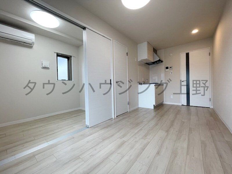 デュオメゾン千住旭町の物件内観写真