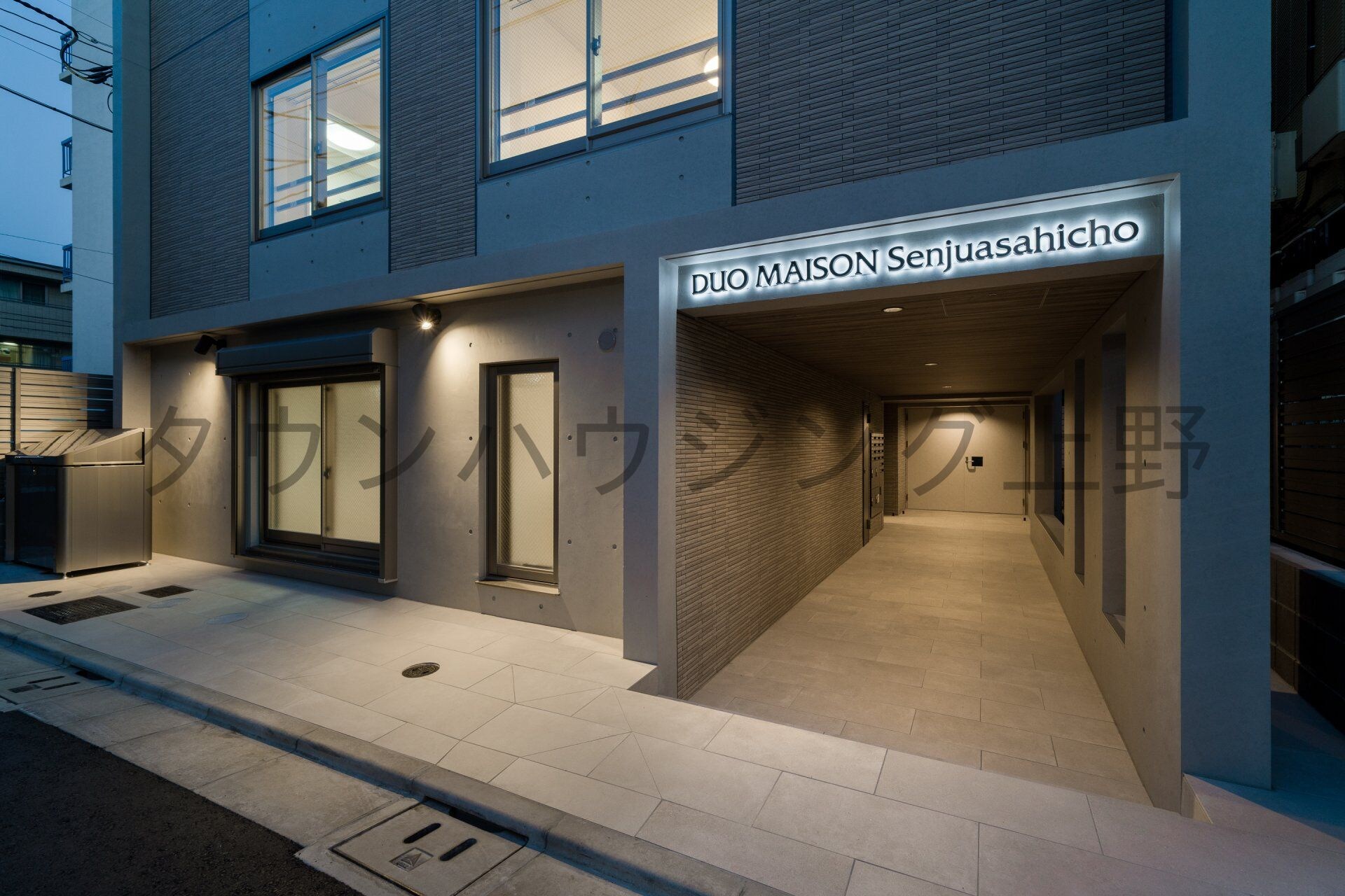 デュオメゾン千住旭町の物件内観写真