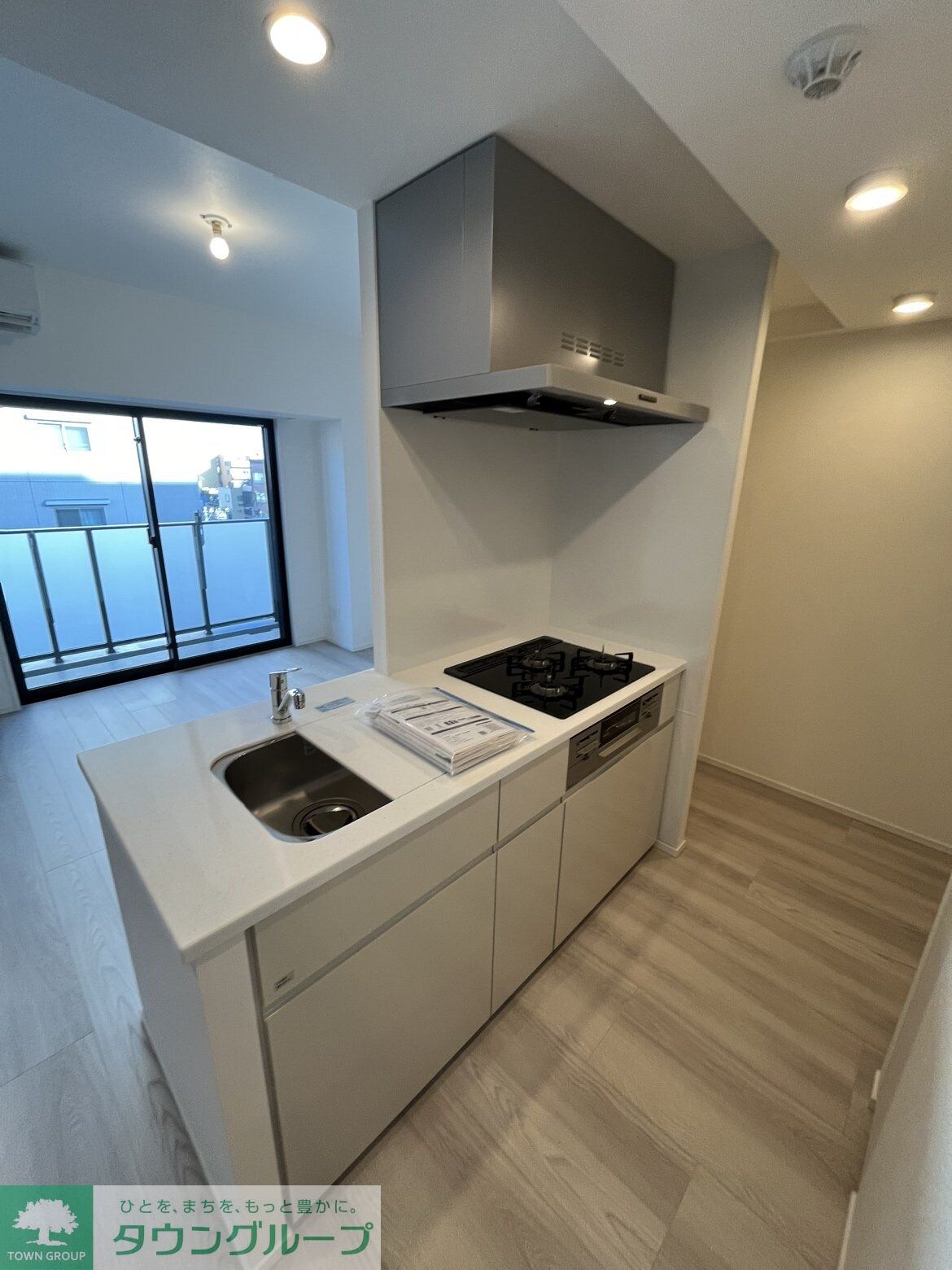 シーズンフラッツ菊川の物件内観写真