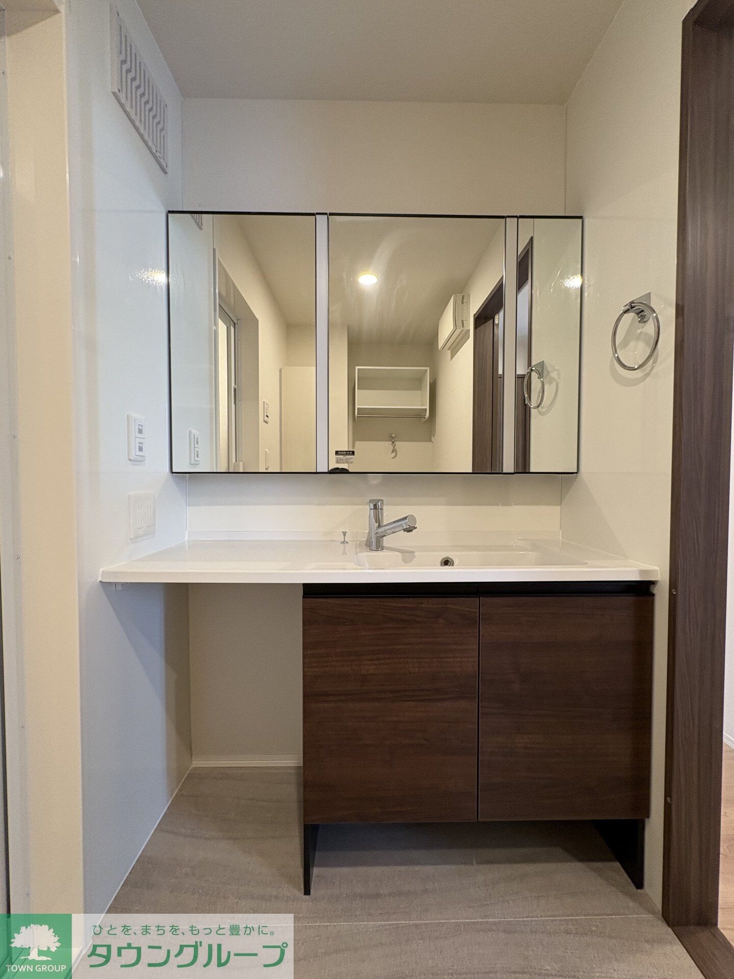 ParkBear四谷三丁目の物件内観写真