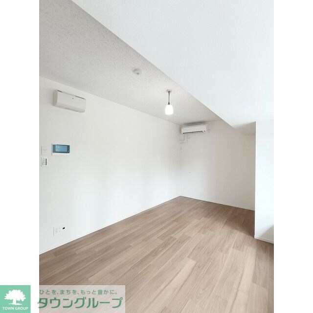 コンフォリア・リヴ森下MUTIOの物件内観写真