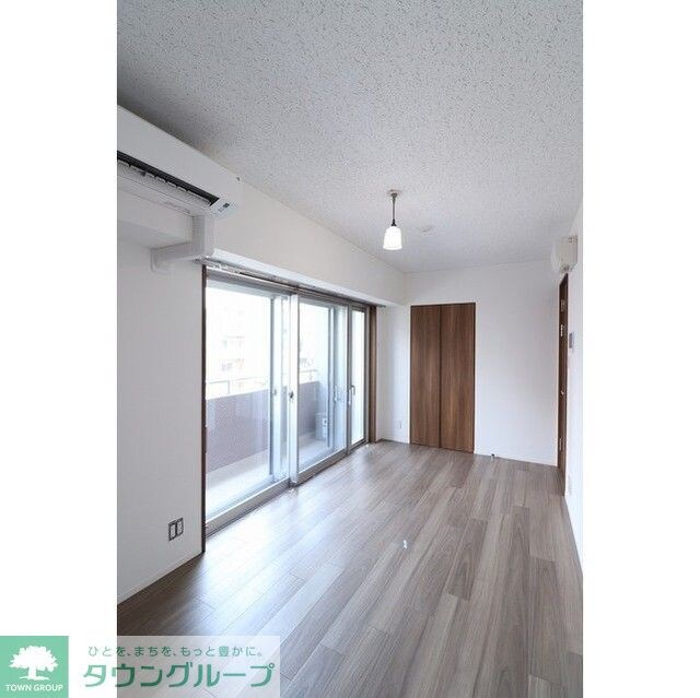 コンフォリア・リヴ森下MUTIOの物件内観写真