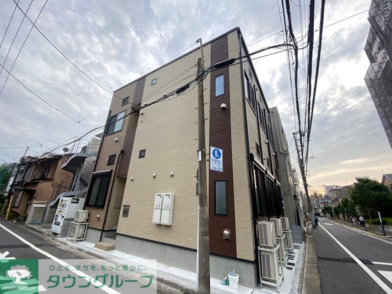 Eminence Iの物件外観写真