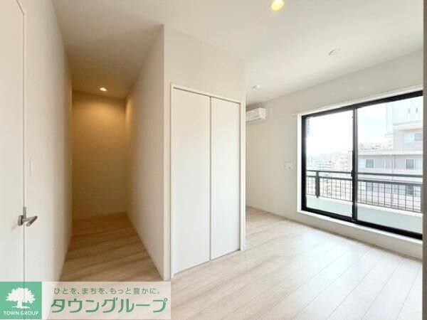 プラザ・ラ・ポールの物件内観写真