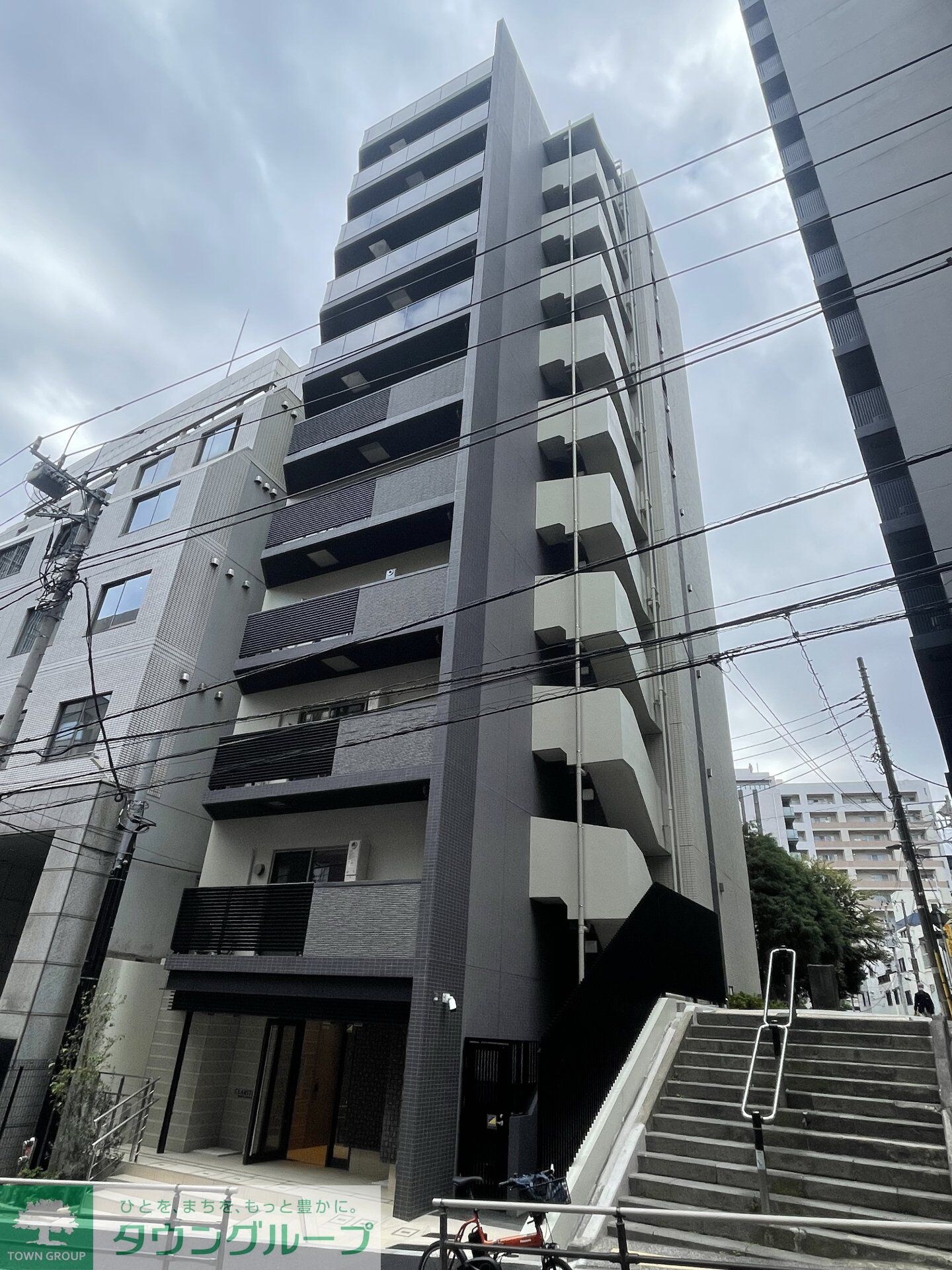 クラリティア文京湯島の物件外観写真