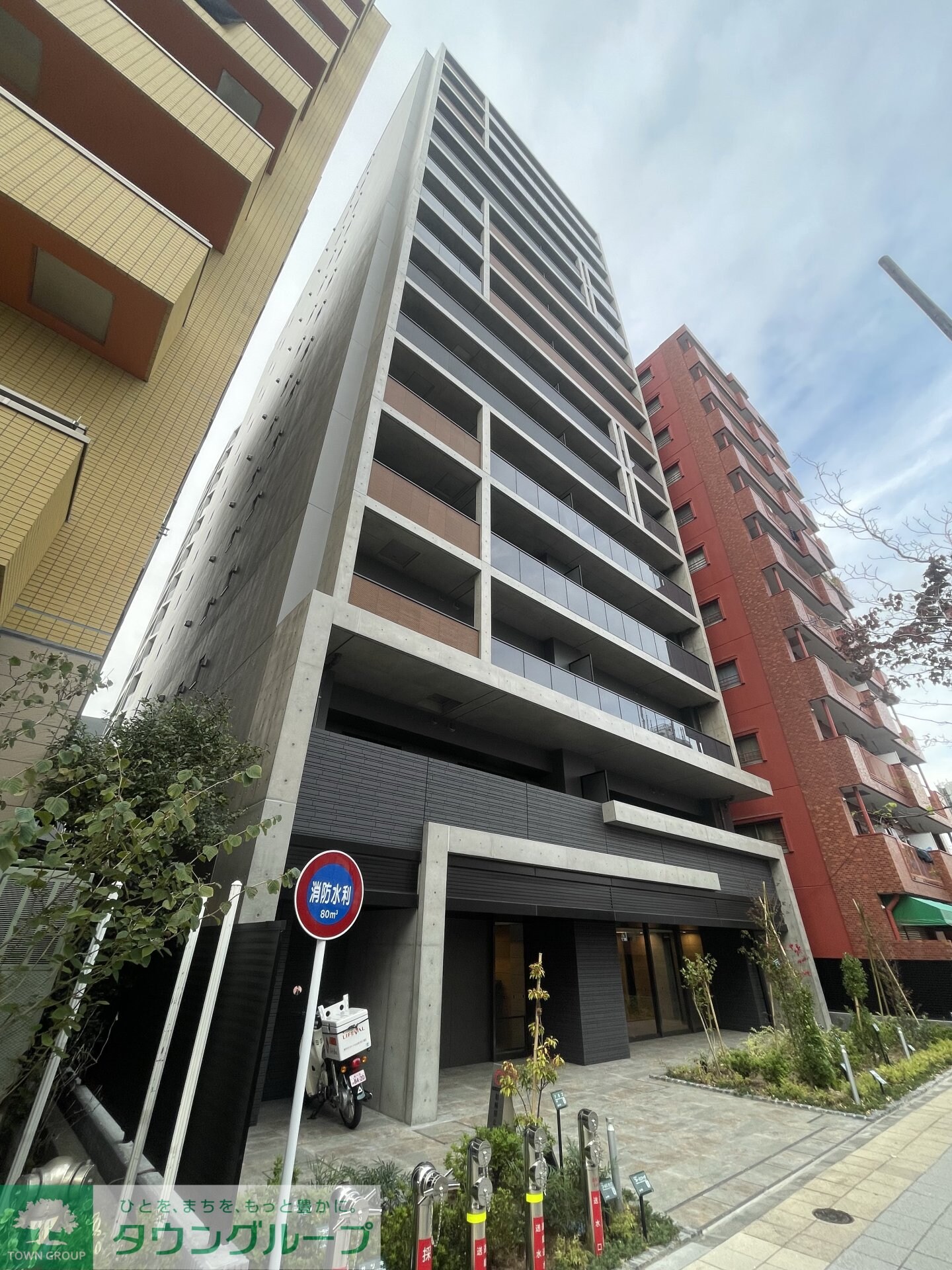 アルファレジデンシア南千住の物件外観写真