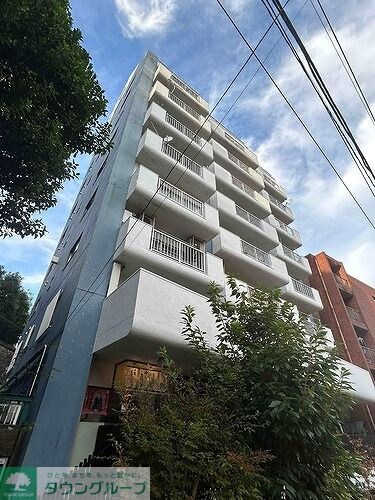 ドミール千駄木の物件外観写真