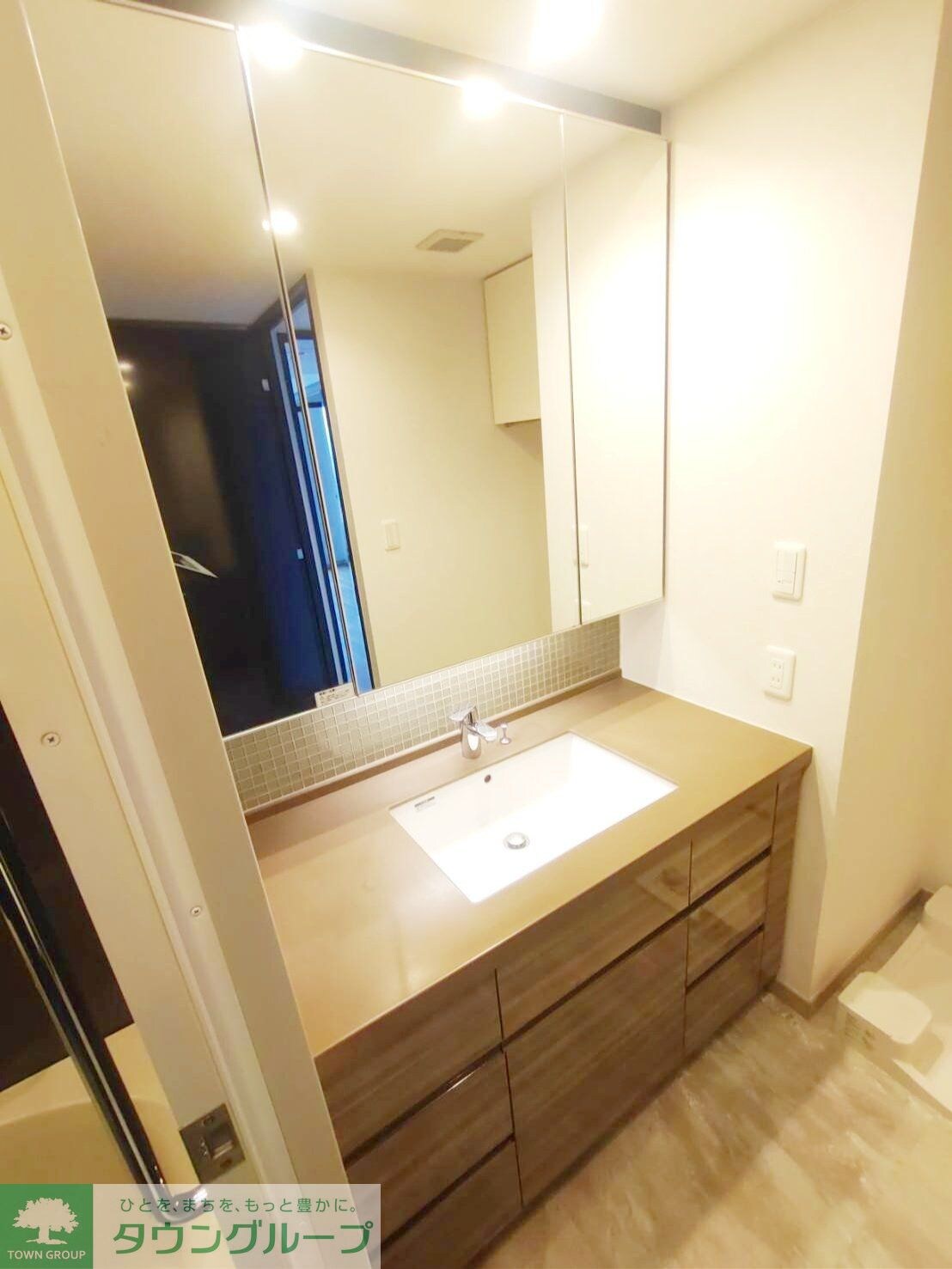 ザ・パークハウス三軒茶屋タワーの物件内観写真