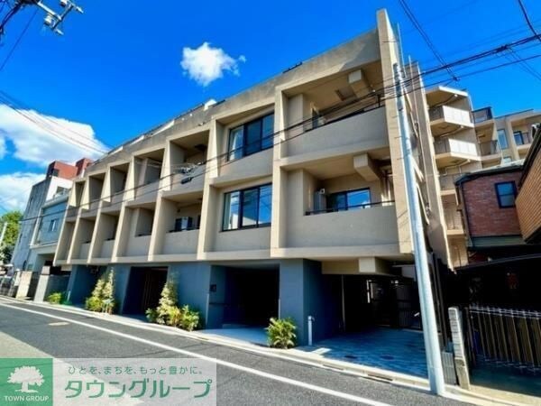 Brillia ist 文京六義園の物件外観写真