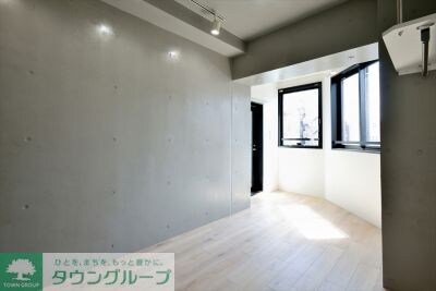 Bloom Tower Uenoの物件内観写真