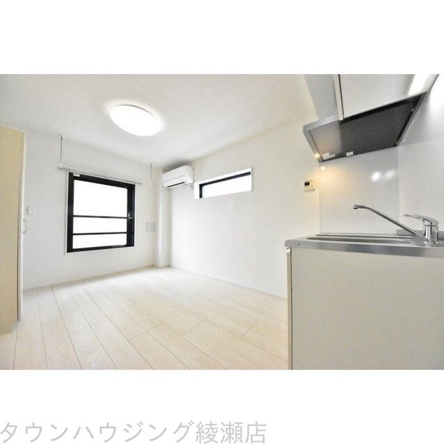 プランドール北千住の物件内観写真