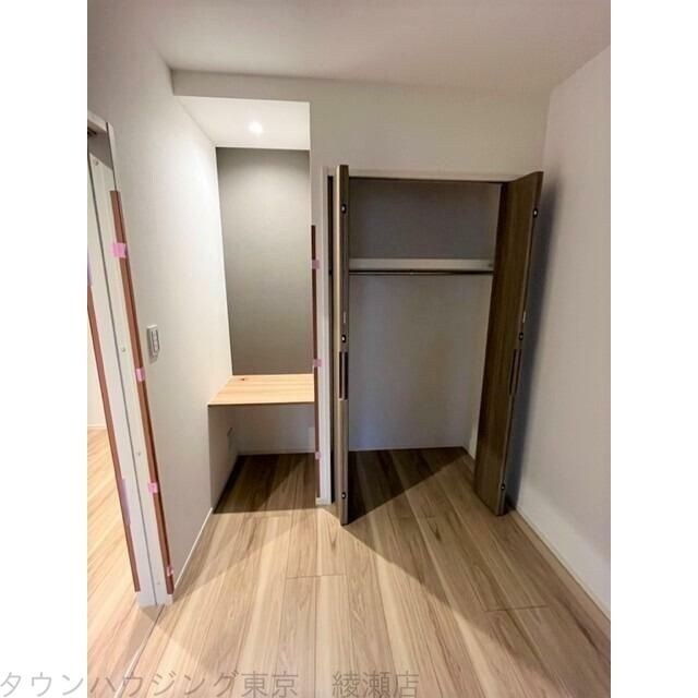 PARK SIDE VILLAの物件内観写真