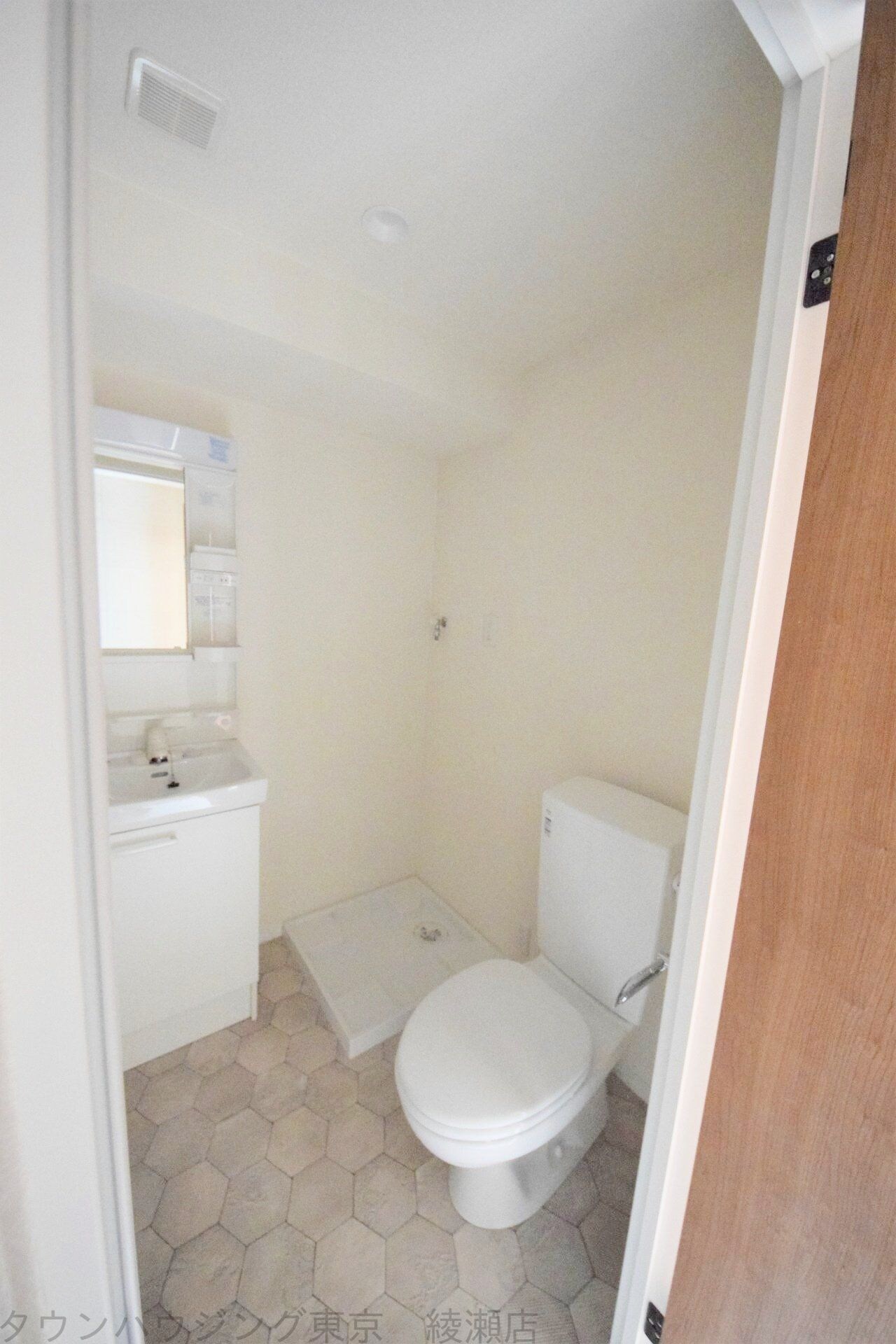 西新井フラッツの物件内観写真