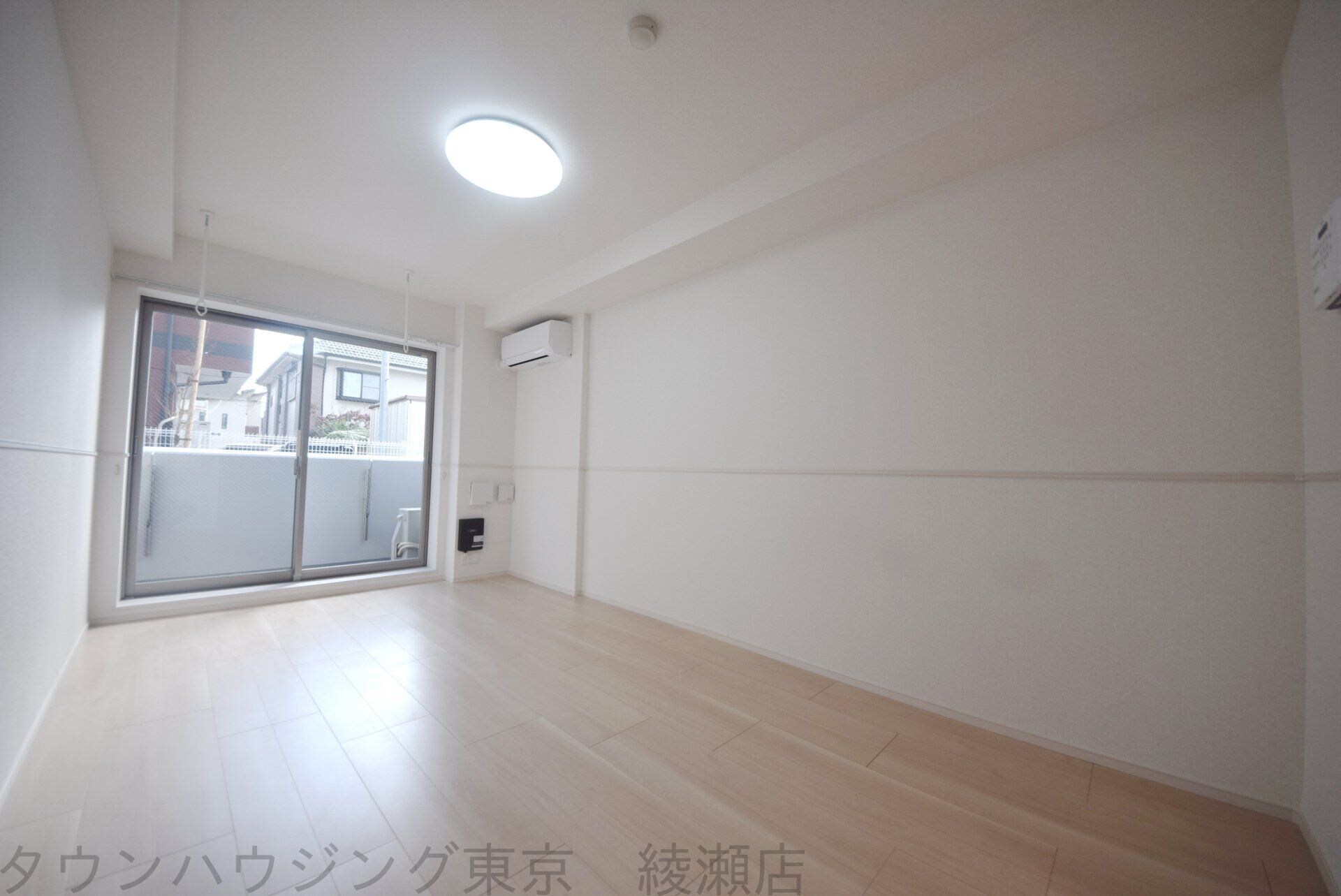 スアヴィス舎人の物件内観写真