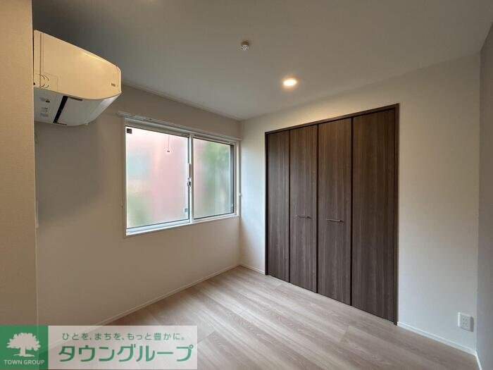 セレスティア西綾瀬の物件内観写真