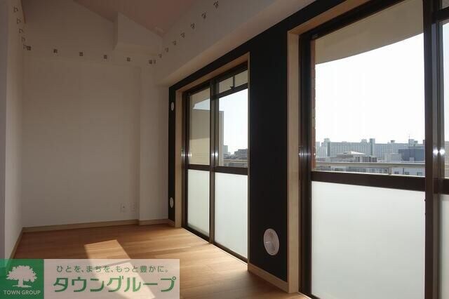 クリスタルマンションの物件内観写真