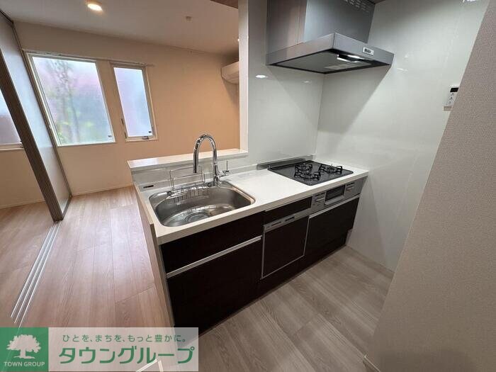 セレスティア南花畑IIIの物件内観写真