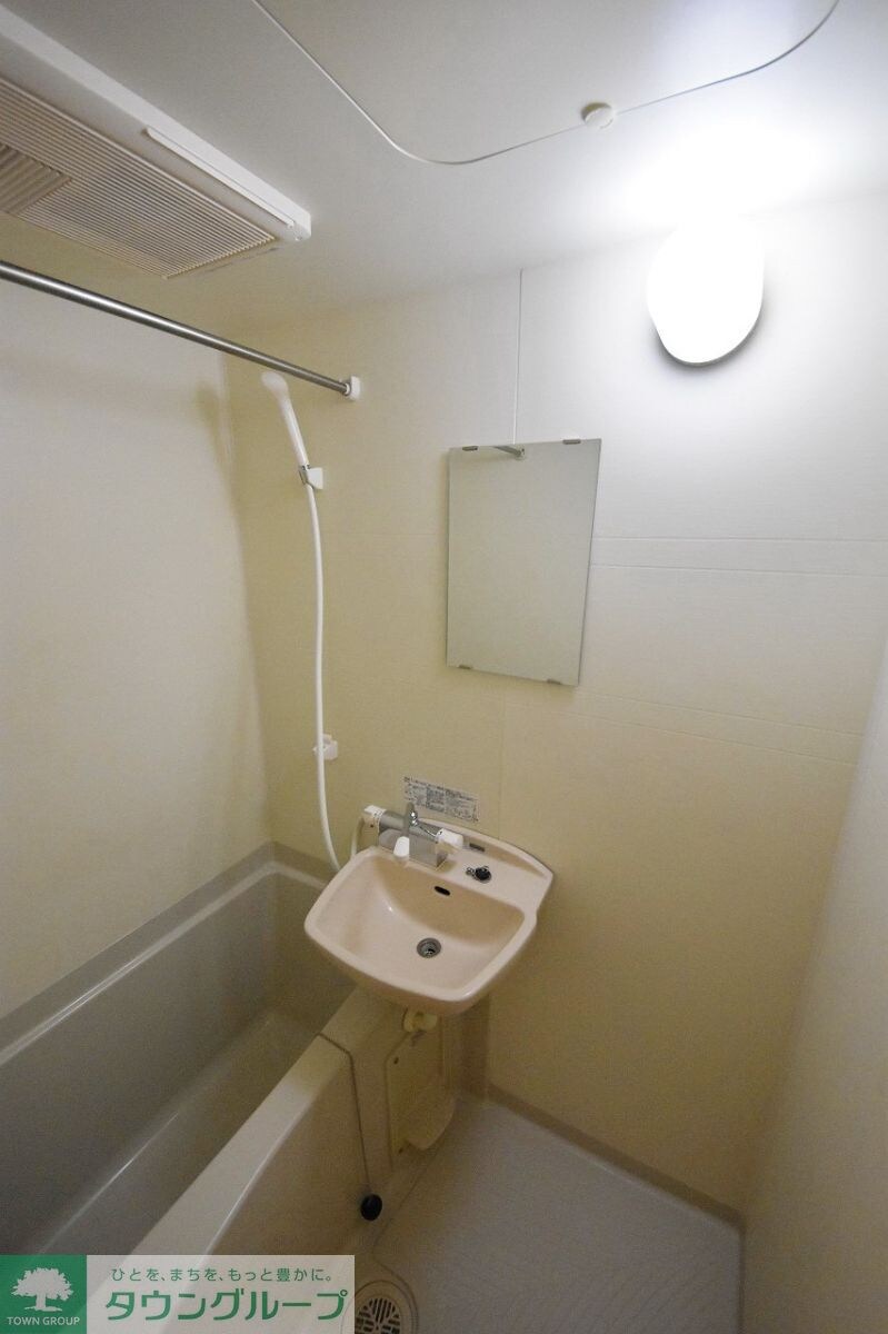 レオパレスフルール西綾瀬の物件内観写真