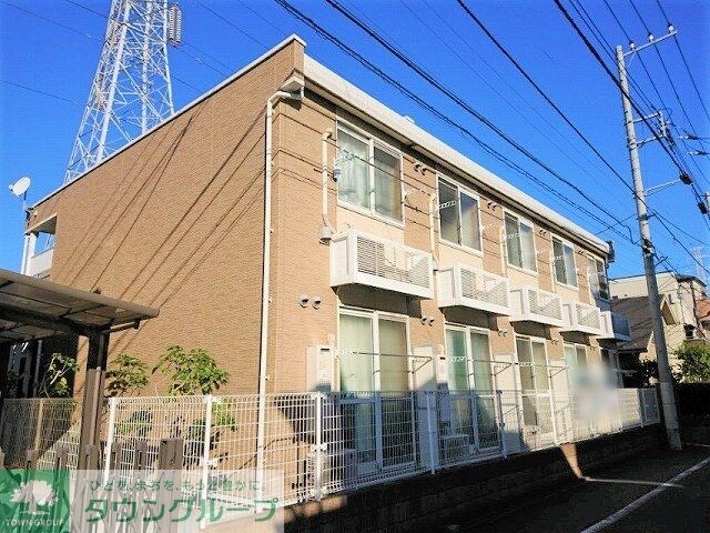 レオパレス六町の物件外観写真