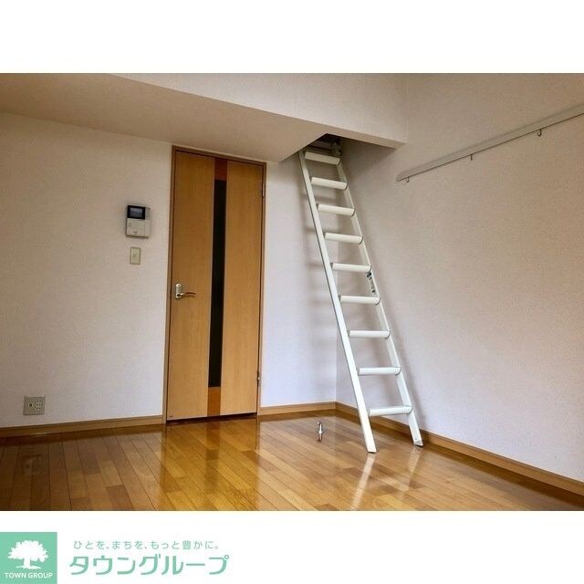 COLONNA MILIAREの物件内観写真