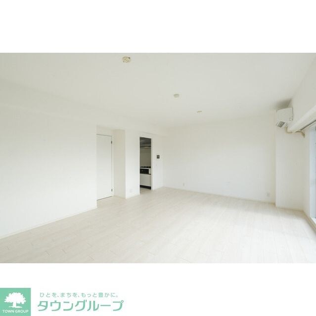 コンフォリア竹ノ塚イーストの物件内観写真