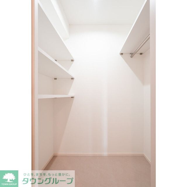 コンフォリア竹ノ塚イーストの物件内観写真