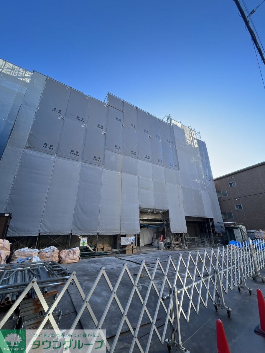 アルファコート西新井の物件外観写真