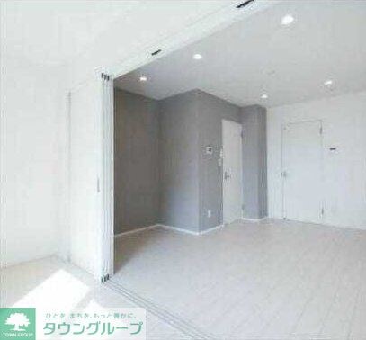 k1 apartmentsの物件内観写真