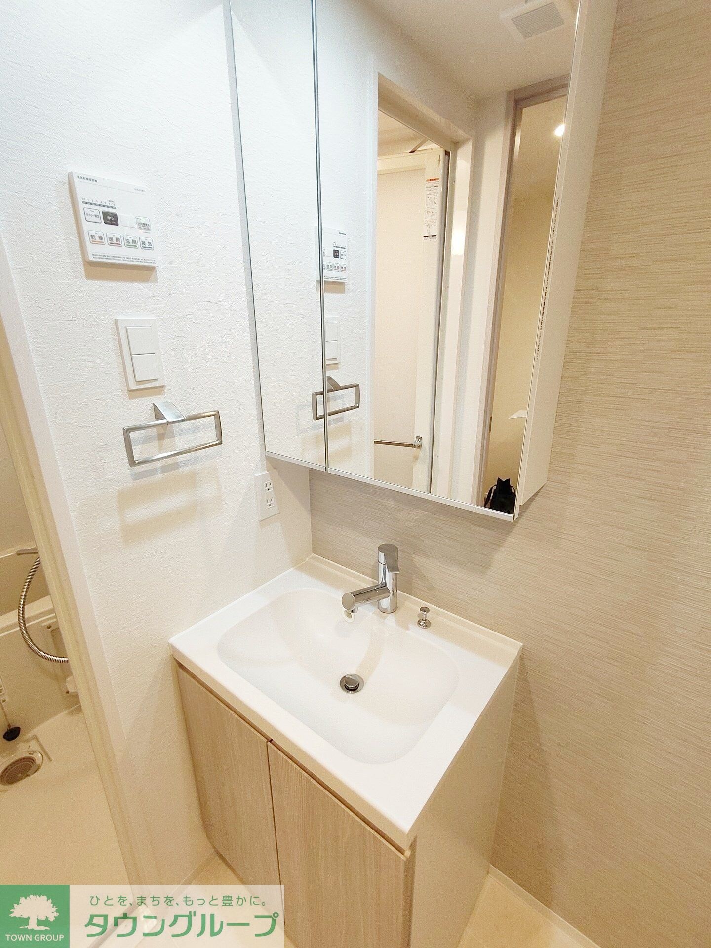 AZESTお花茶屋Vの物件内観写真