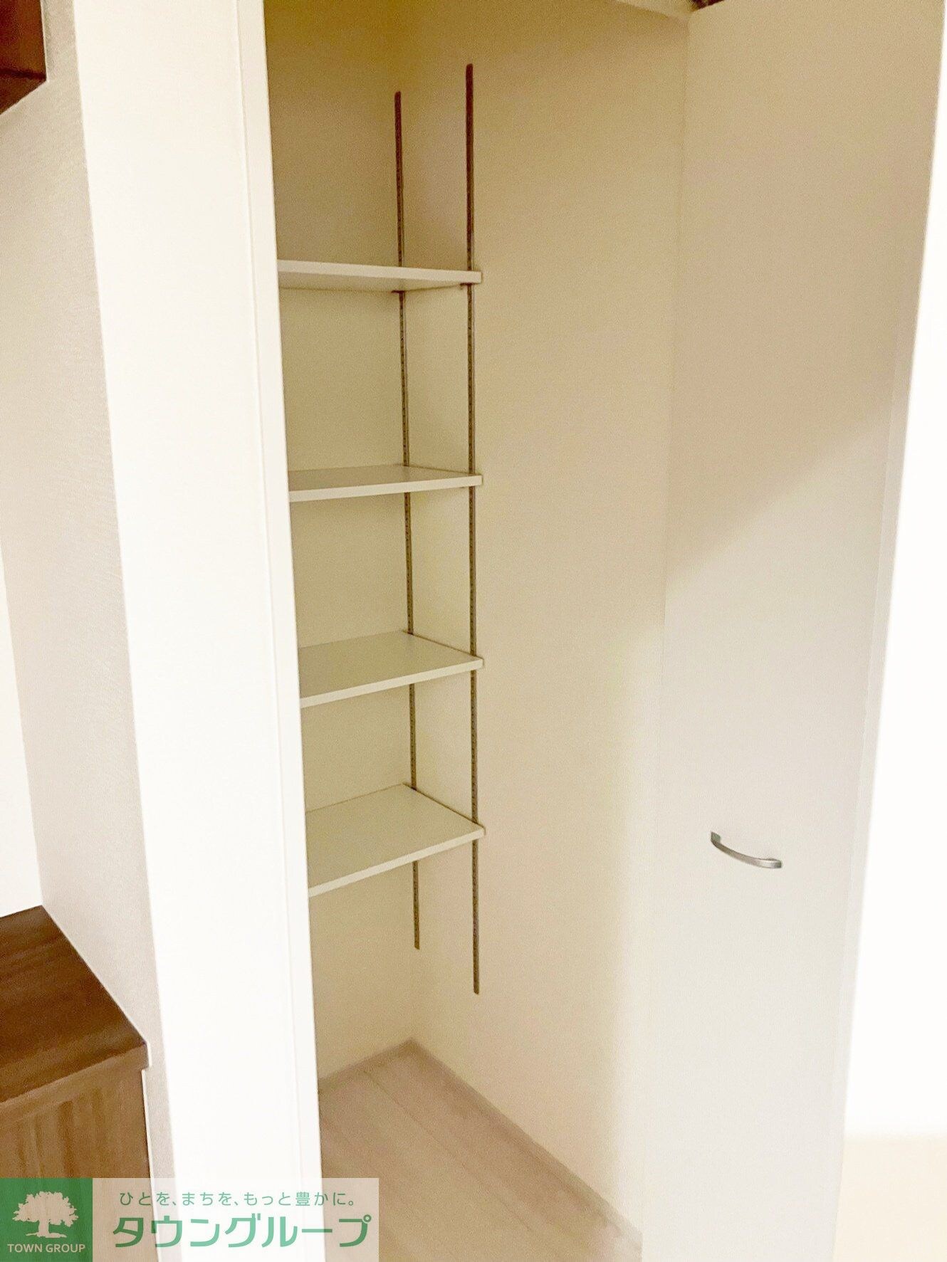 リーブルファイン足立南花畑の物件内観写真