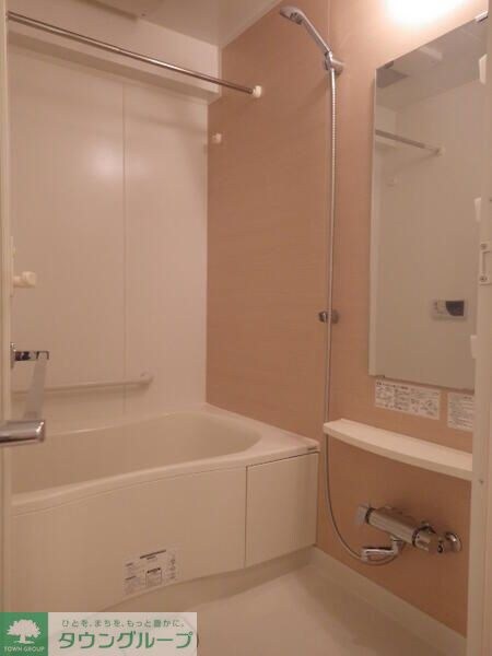 ロイヤルパークス新田の物件内観写真