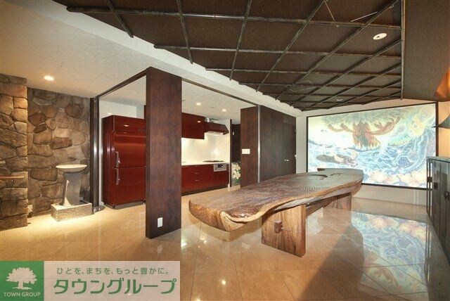 ロイヤルパークス新田の物件内観写真