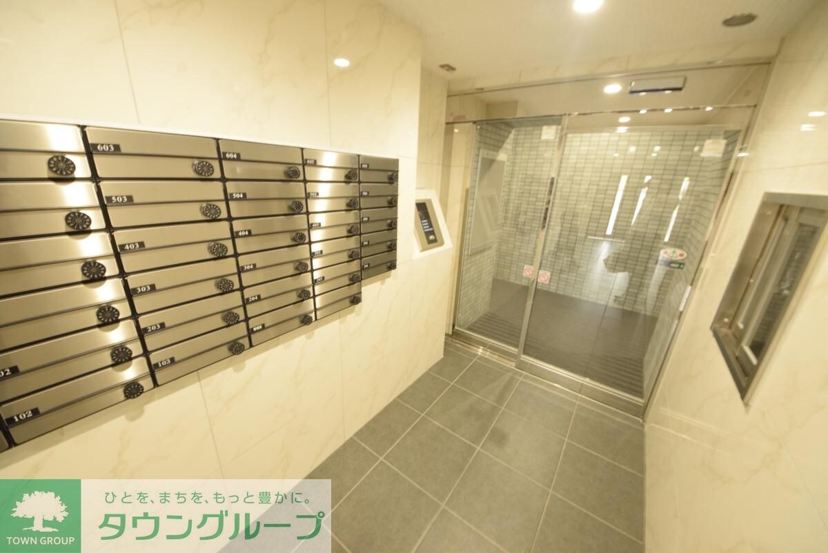 ペアパレス六町2号館の物件内観写真