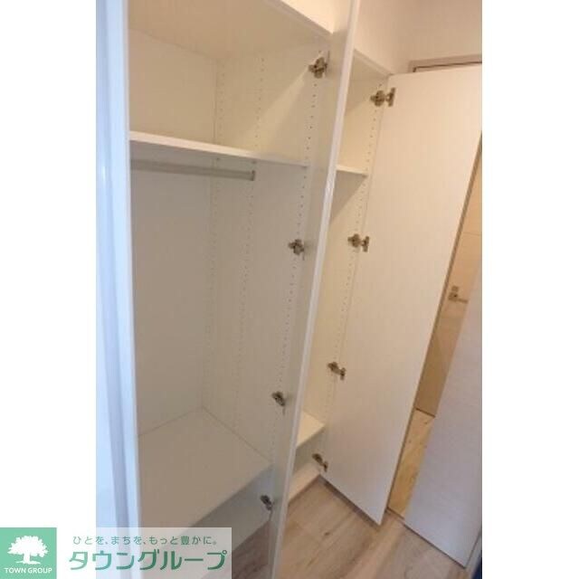 コンフォリア西新井の物件内観写真